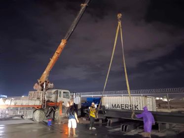 Unloading and Hauling of I-Beam Cebu